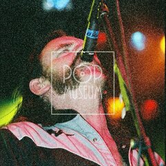 TRUTNOV OPEN AIR MUSIC FESTIVAL 2004 objektivem Miroslava Lédla