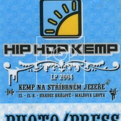 2004. press pass na festival Hip hop kemp.