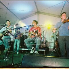 TRUTNOV OPEN AIR MUSIC FESTIVAL 2005 objektivem Miroslava Lédla