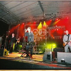 TRUTNOV OPEN AIR MUSIC FESTIVAL 2005 objektivem Miroslava Lédla