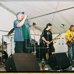 TRUTNOV OPEN AIR MUSIC FESTIVAL 2005 objektivem Miroslava Lédla