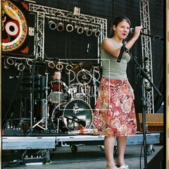 TRUTNOV OPEN AIR MUSIC FESTIVAL 2005 objektivem Miroslava Lédla