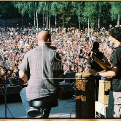 TRUTNOV OPEN AIR MUSIC FESTIVAL 2005 objektivem Miroslava Lédla