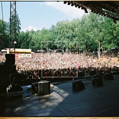 TRUTNOV OPEN AIR MUSIC FESTIVAL 2005 objektivem Miroslava Lédla