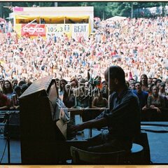 TRUTNOV OPEN AIR MUSIC FESTIVAL 2005 objektivem Miroslava Lédla