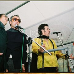 TRUTNOV OPEN AIR MUSIC FESTIVAL 2005 objektivem Miroslava Lédla