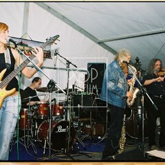 TRUTNOV OPEN AIR MUSIC FESTIVAL 2005 objektivem Miroslava Lédla