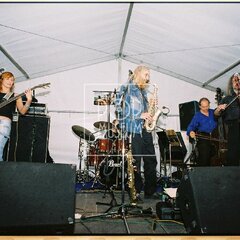 TRUTNOV OPEN AIR MUSIC FESTIVAL 2005 objektivem Miroslava Lédla