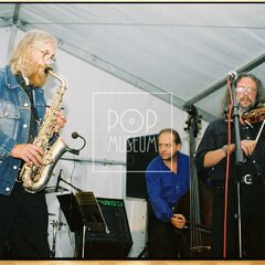 TRUTNOV OPEN AIR MUSIC FESTIVAL 2005 objektivem Miroslava Lédla