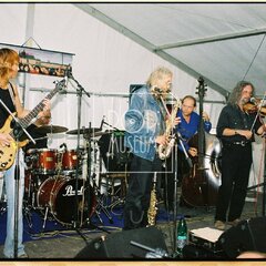 TRUTNOV OPEN AIR MUSIC FESTIVAL 2005 objektivem Miroslava Lédla