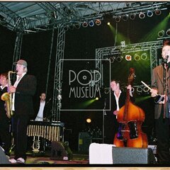 TRUTNOV OPEN AIR MUSIC FESTIVAL 2005 objektivem Miroslava Lédla