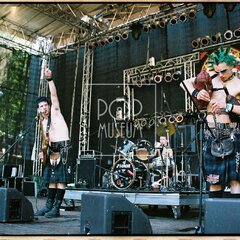 TRUTNOV OPEN AIR MUSIC FESTIVAL 2005 objektivem Miroslava Lédla