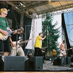 TRUTNOV OPEN AIR MUSIC FESTIVAL 2005 objektivem Miroslava Lédla