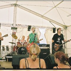 TRUTNOV OPEN AIR MUSIC FESTIVAL 2005 objektivem Miroslava Lédla