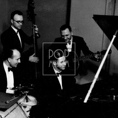 OSVOBOZENÉ DIVADLO, JAROSLAV JEŽEK, VOSKOVEC & WERICH (z pozůstalosti dr. Josefa Kotka)  