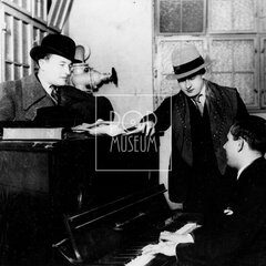 OSVOBOZENÉ DIVADLO, JAROSLAV JEŽEK, VOSKOVEC & WERICH (z pozůstalosti dr. Josefa Kotka)  