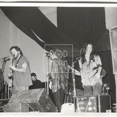 HUDBA PRAHA (JASNÁ PÁKA)