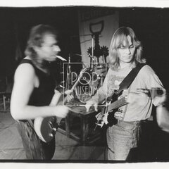 HUDBA PRAHA (JASNÁ PÁKA)