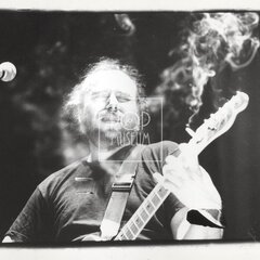 HUDBA PRAHA (JASNÁ PÁKA)