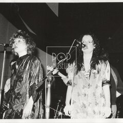 HUDBA PRAHA (JASNÁ PÁKA)