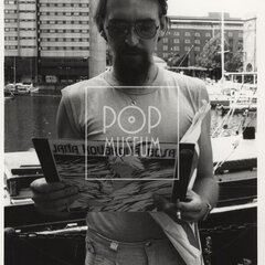 KRATOCHVÍLOVÁ, JANA