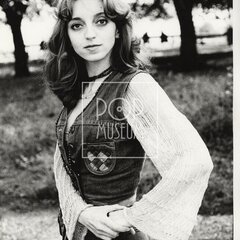 KRATOCHVÍLOVÁ, JANA