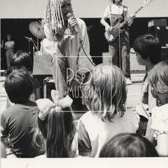 KRATOCHVÍLOVÁ, JANA