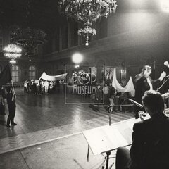 KRÁSNÉ NOVÉ STROJE