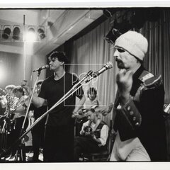 KRÁSNÉ NOVÉ STROJE