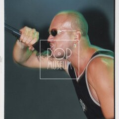 KURTIZÁNY Z 25. AVENUE kredity