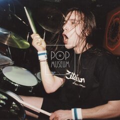 KURTIZÁNY Z 25. AVENUE kredity