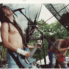 KURTIZÁNY Z 25. AVENUE kredity