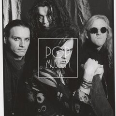 KURTIZÁNY Z 25. AVENUE kredity