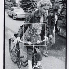 MŇÁGA A ŽĎORP (& Slepé střevo a Happyend)