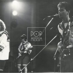 MŇÁGA A ŽĎORP (& Slepé střevo a Happyend)