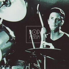 NAHORU PO SCHODIŠTI DOLŮ BAND