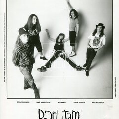 PEARL JAM