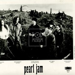 PEARL JAM