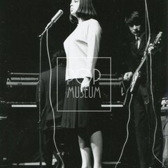 PŘENOSILOVÁ, YVONNE