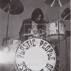 PLASTIC PEOPLE OF THE UNIVERSE