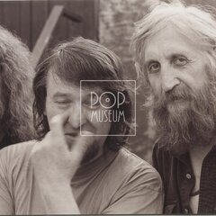 PLASTIC PEOPLE OF THE UNIVERSE