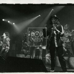 SIOUXSIE AND THE BANSHEES (& The Creatures)