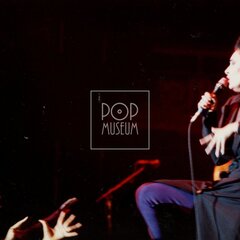 SIOUXSIE AND THE BANSHEES (& The Creatures)