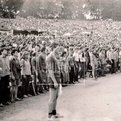 1984, publikum na Dvoraně Porty