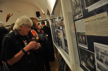 Na vernisáži výstavy 50 let Olympicu, f. Miroslav Lédl 